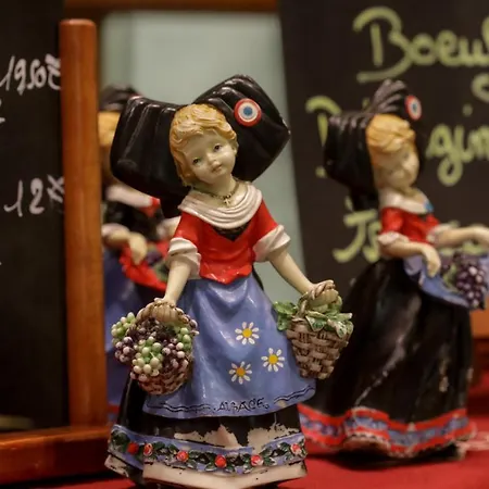 Отель Restaurant 3 Chateaux *