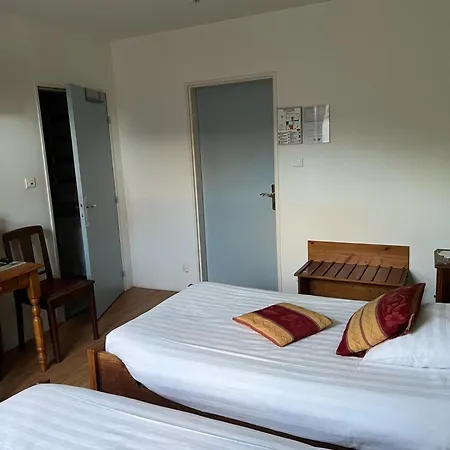 Отель Restaurant 3 Chateaux Рибовиль