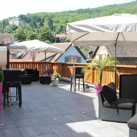 Restaurant 3 Chateaux Отель *