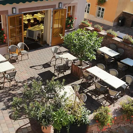 فندق Restaurant 3 Chateaux