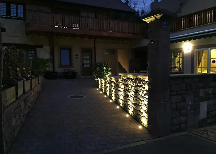 Restaurant 3 Chateaux Hotel *