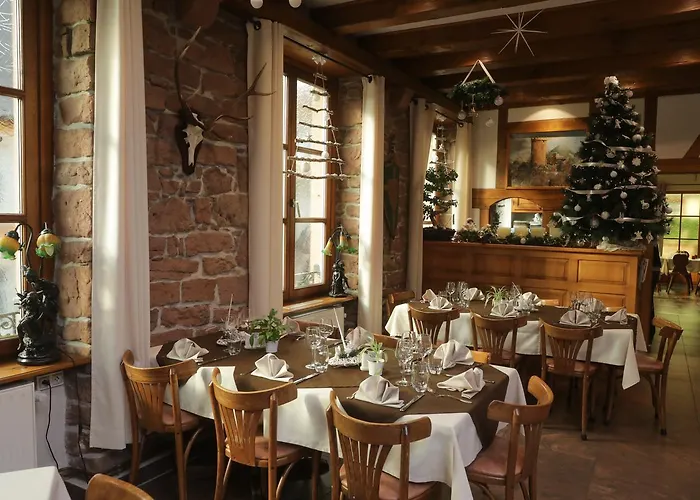 Restaurant 3 Chateaux Otel